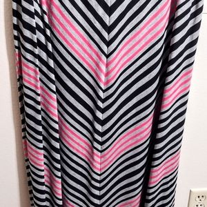 Knit maxi skirt, never worn.